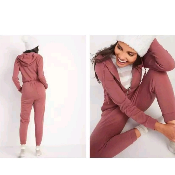 Cozy Zip-Front Hoodie Jumpsuit for Women in Cedarwood - Picture 2 of 6